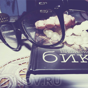 Утренний обзор 23 апреля: о книгах, авторах и памятниках