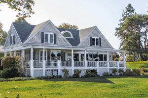 Индивидуальный проект загородного дома: ключевые этапы и особенности