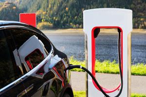 Создание инфраструктуры для зарядных станций: развитие электромобильности