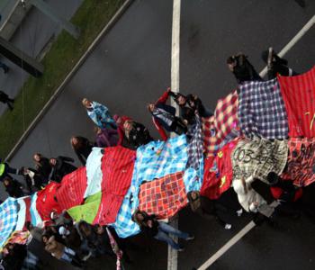 Нижегородцы окутаются в «Одеяло мира»