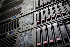 Купить бу сервер в Москве