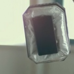 Honda защитит iPhone при помощи подушки безопастности
