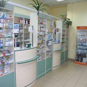 Наркоман разгромил аптеку Наркоман разгромил аптеку