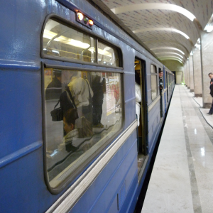 Работникам Нижегородского метрополитена на 20% подняли зарплату