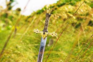 Украден меч Роланда, что предвещает войны и бедствия