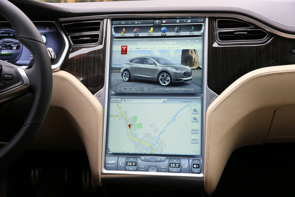 Google готовит помощника водителю KITT