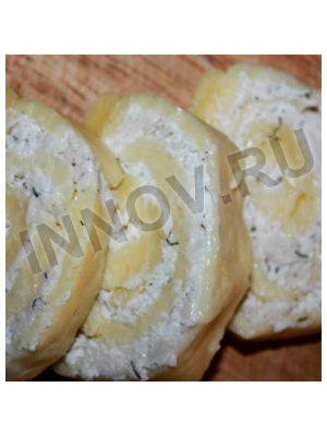 Вкусные закуски: Праздничный рулет из сыра