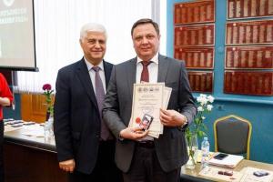 Инженер KAMA TYRES удостоен награды на федеральном уровне