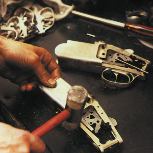 Задержан житель Балахны, незаконно осуществляющий ремонт огнестрельного оружия