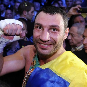 На острие протеста в Украине встал боксер Виталий Кличко