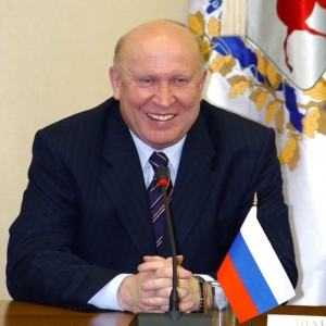 Валерий Шанцев поставил задачу продолжить реализацию программы строительства ФОКов 