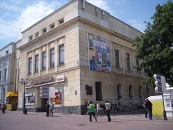 «Орлёнок» принят в сеть европейских кинотеатров!
