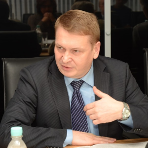 Владислав Егоров прокомментировал заседание комитета ЗС НО по ЖКХ