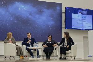 Отходы превратили в трассы