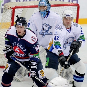 «Барыс» обыграл «Торпедо» 