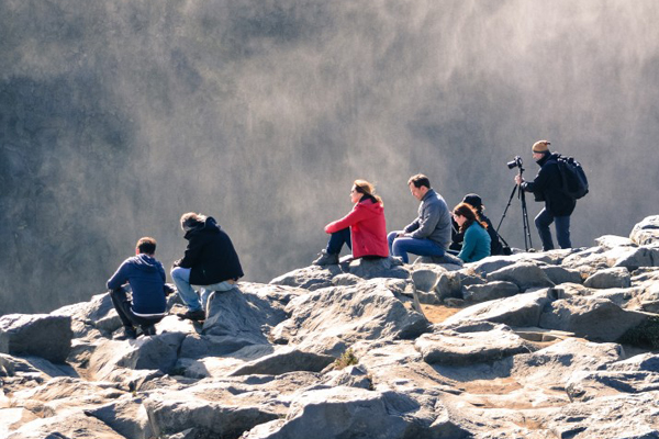 Сотни людей собрались в Великобритании, чтобы найти Лохнесское чудовище