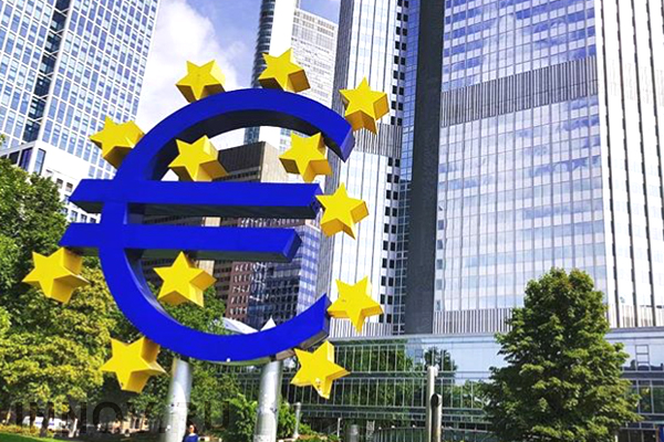 Европейский центральный банк не будет заниматься регулированием биткоина