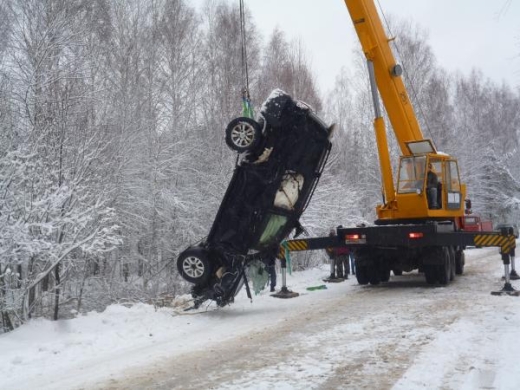 Обнародованы страшные фото вчерашней аварии на Бору с 5-ю погибшими