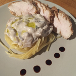 Паста с грибами и курицей