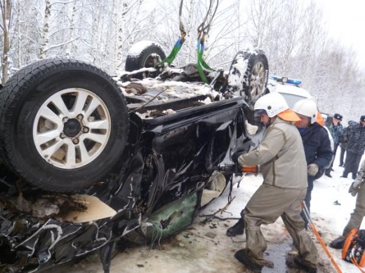 Обнародованы страшные фото вчерашней аварии на Бору с 5-ю погибшими