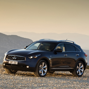 У землекопа московского кладбища угнали Infiniti FХ-37
