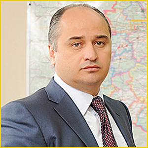 «Надо уметь по-настоящему ценить и любить свой город, а заодно и труд людей, которые за ним ухаживают», – Олег Кондрашов