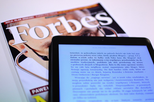 Список миллиардеров по версии Forbes покинули два российских миллиардера