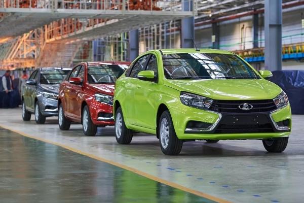 Автомобили Lada снова подорожали