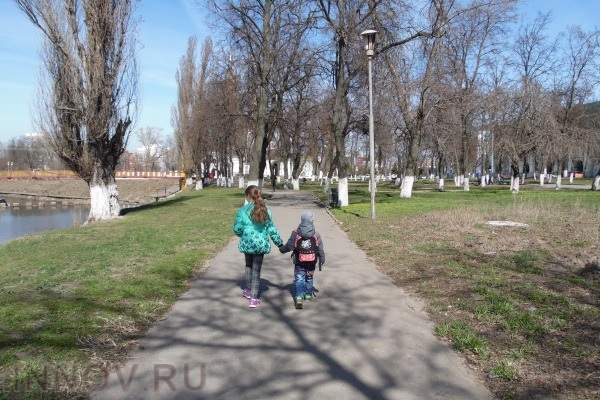 Как научить ребёнка доброте