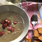 Картофельный суп-пюре с фасолью и копченостями