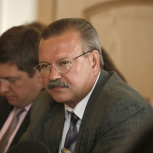 Геннадий Суворов больше не замгубернатора