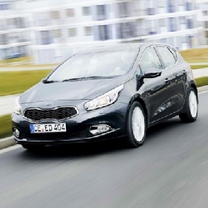 Компания KIA продала в России 182 тысячи автомобилей
