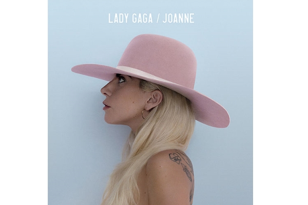 Леди Гага отправляется в концертный тур