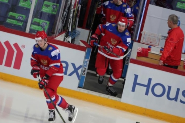 Сборная России по хоккею выиграла четвертьфинал молодежного чемпионата мира