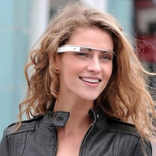 Диана фон Фюрстенберг провела модный показ с очками-компьютером Project Glass