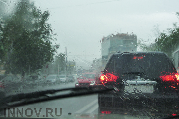 Ливень в Нижнем Новгороде: как утопить свою машину в центре города