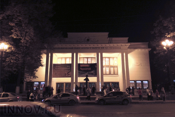 Премьера в оперном театре: «Казаки»