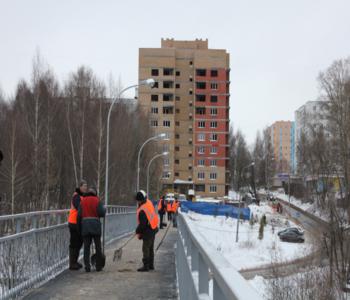 Пешеходный мост на площади Лядова вот-вот откроют