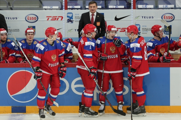 Хоккеисты молодежной сборной России сразятся с финнами на чемпионате мира