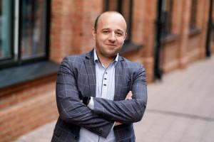 EmplDocs и Hopper IT: HR-автоматизация без текучки кадров и утечек данных