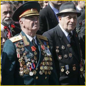 
Горьковские ветераны получат знаки отличия 