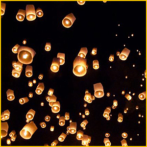 
Фестиваль небесных фонариков в Нижнем Новгроде
