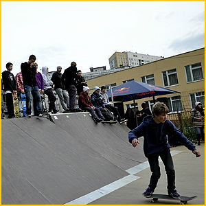 
В минувшие выходные открылся первый в Нижнем Новгороде скейтпарк
