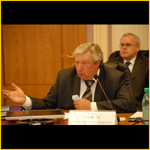 
В Нижегородском кремле прошли публичные слушания по проекту 
регионального бюджета-2012


