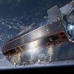В ближайшие часы на Землю упадет европейский спутник