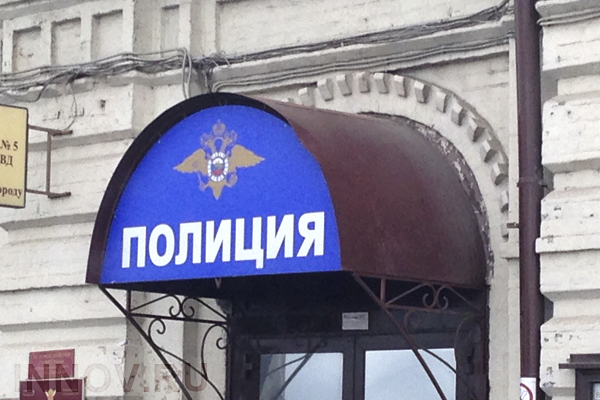 В Нижнем Новгороде полицейского будут судить за жестокое избиение молодой женщины
