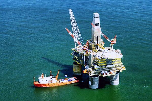 Странам ОПЕК+ пообещали нефтяную войну