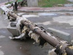 Коммунальщики промывают и опрессовывают отопление