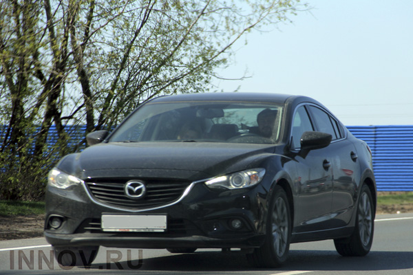 В сети появились изображения нового поколения Mazda 3 2019 года