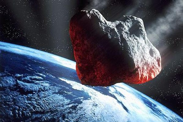 NASA планирует отбуксировать астероид к Луне